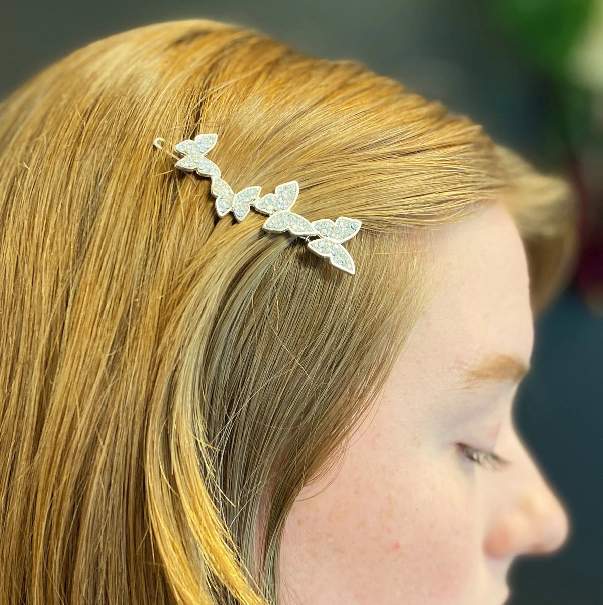 Fly Away Hair Clip-0