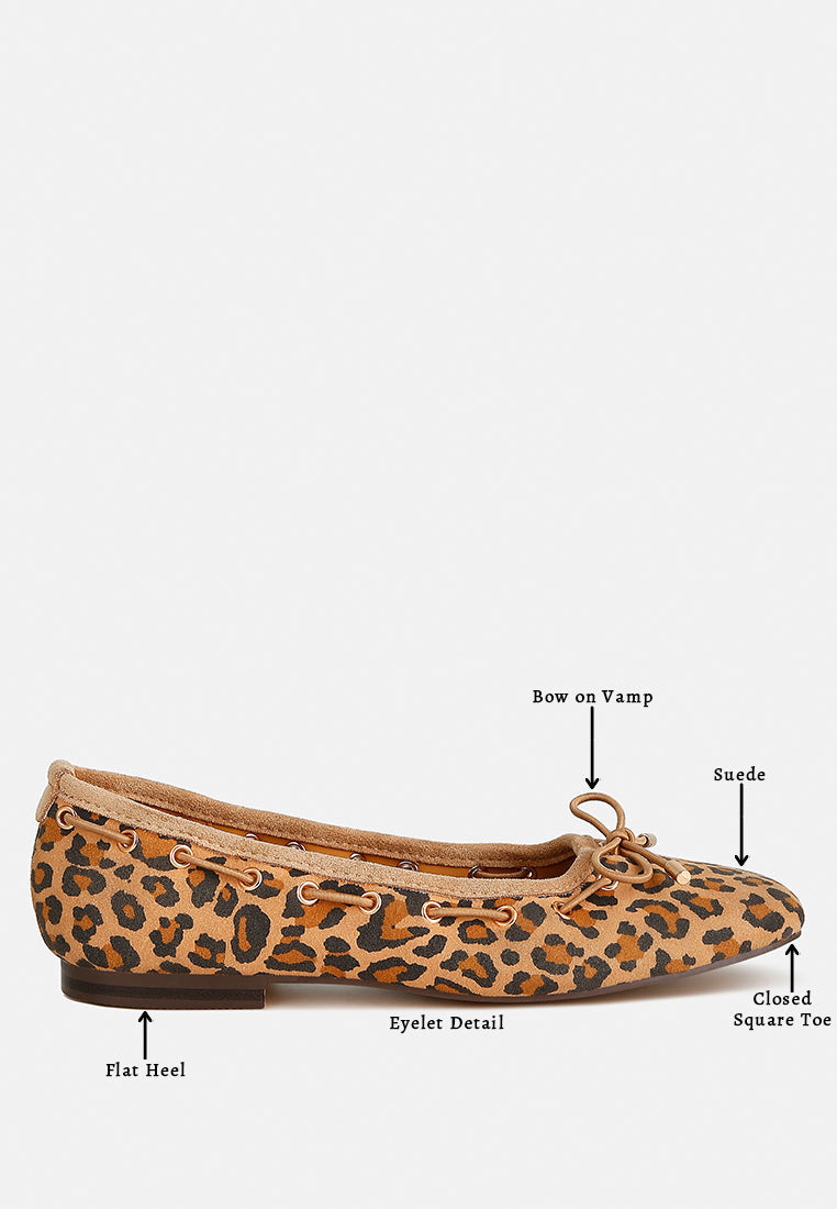 Closed Square Toe Ballerinas W/ Drawstring Bow