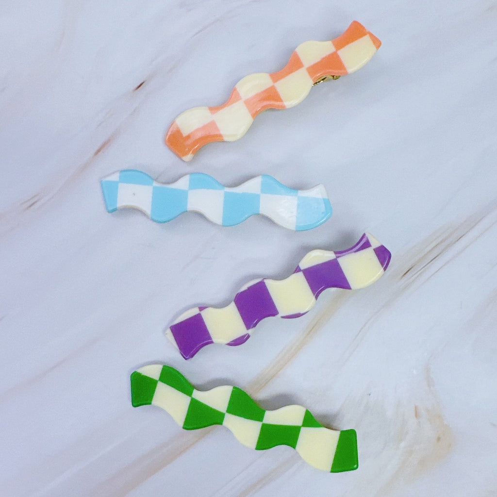 Checkered Wavy Creaseless Hair Clips Set Of 4