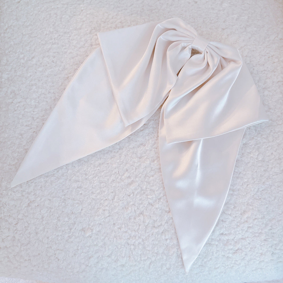 Mighty Bow Bride Hair Clip-0