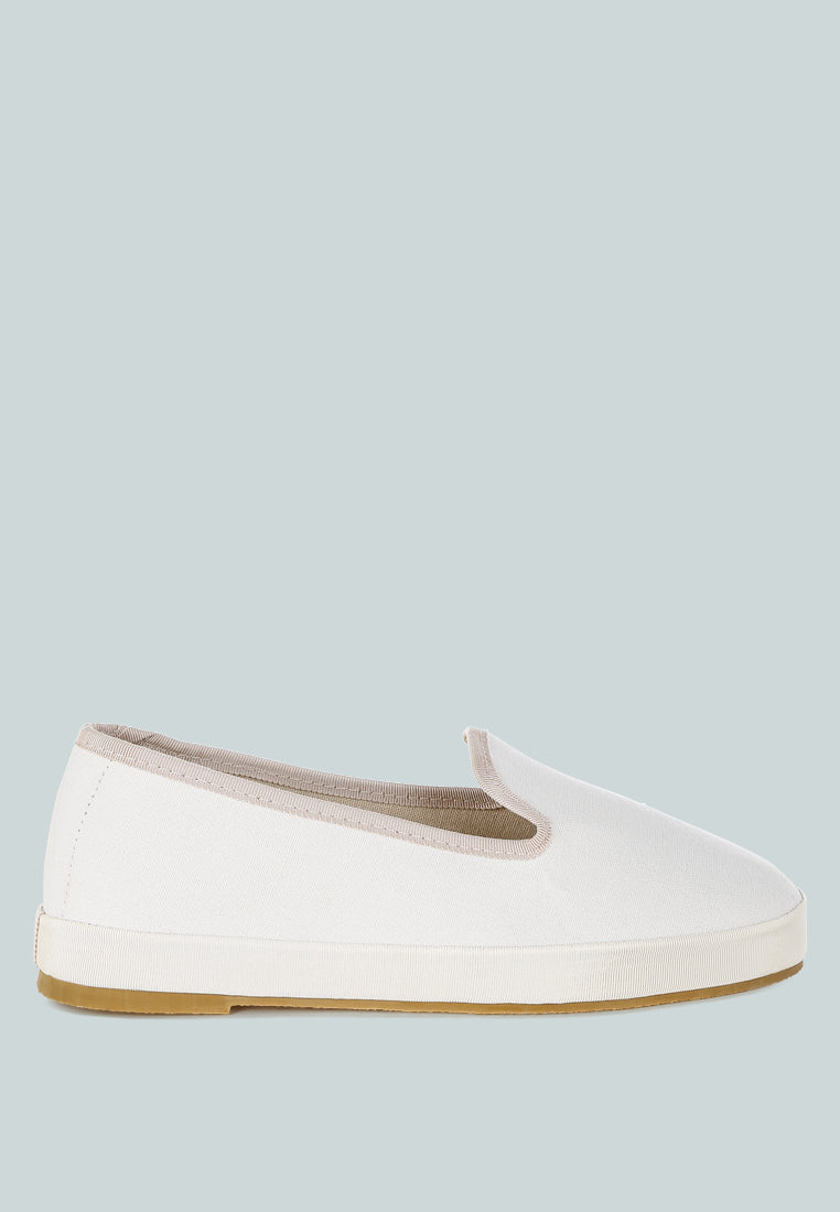 Round Toe Canvas Slip-On Loafers