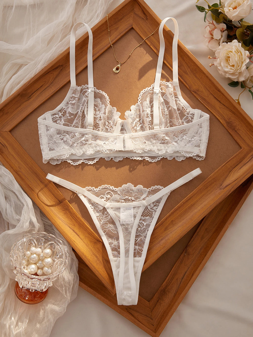 Floral Lace Underwear Set W/ Ultra-Thin Bra