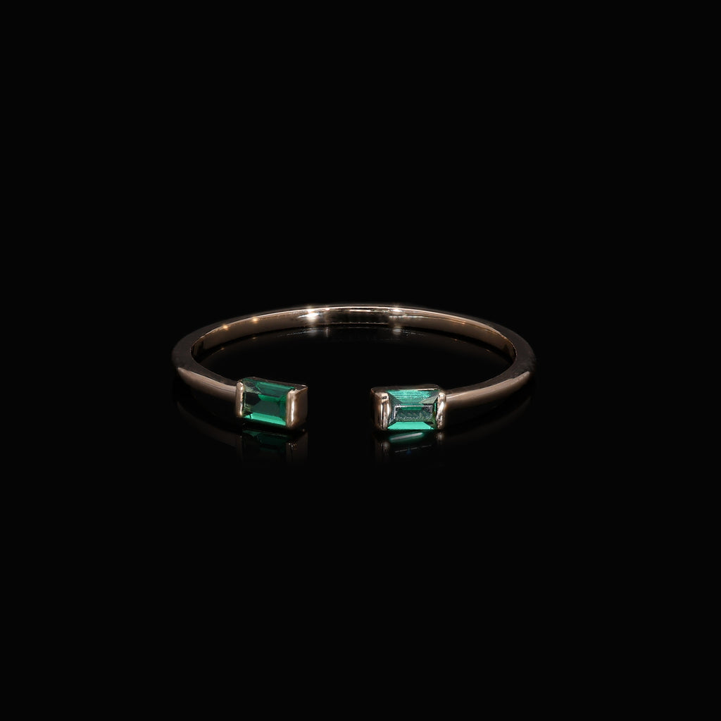 Bezel Emerald Gap Ring