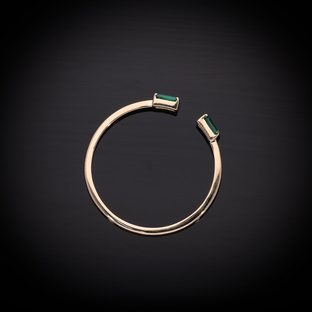 Bezel Emerald Gap Ring