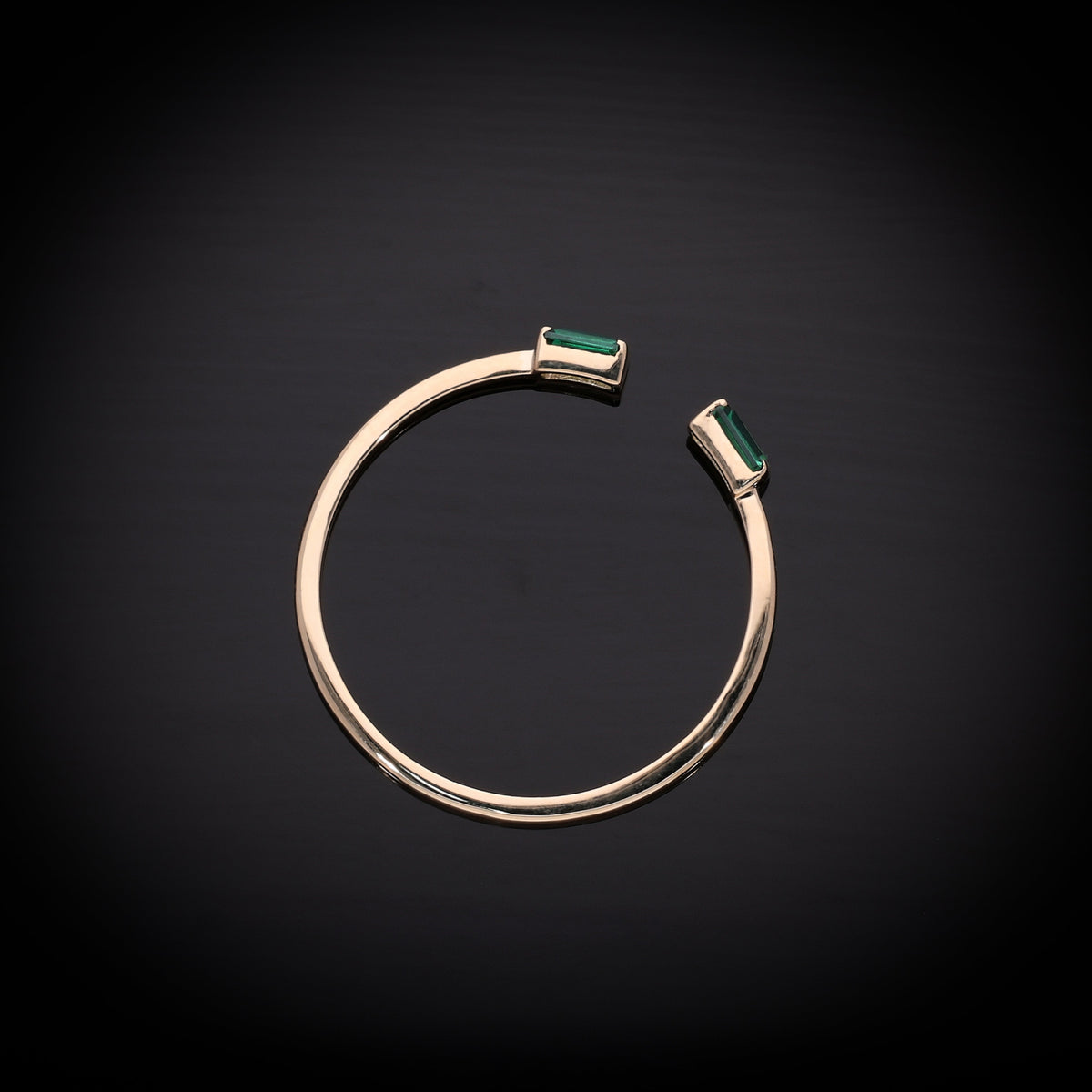 Bezel Emerald Gap Ring