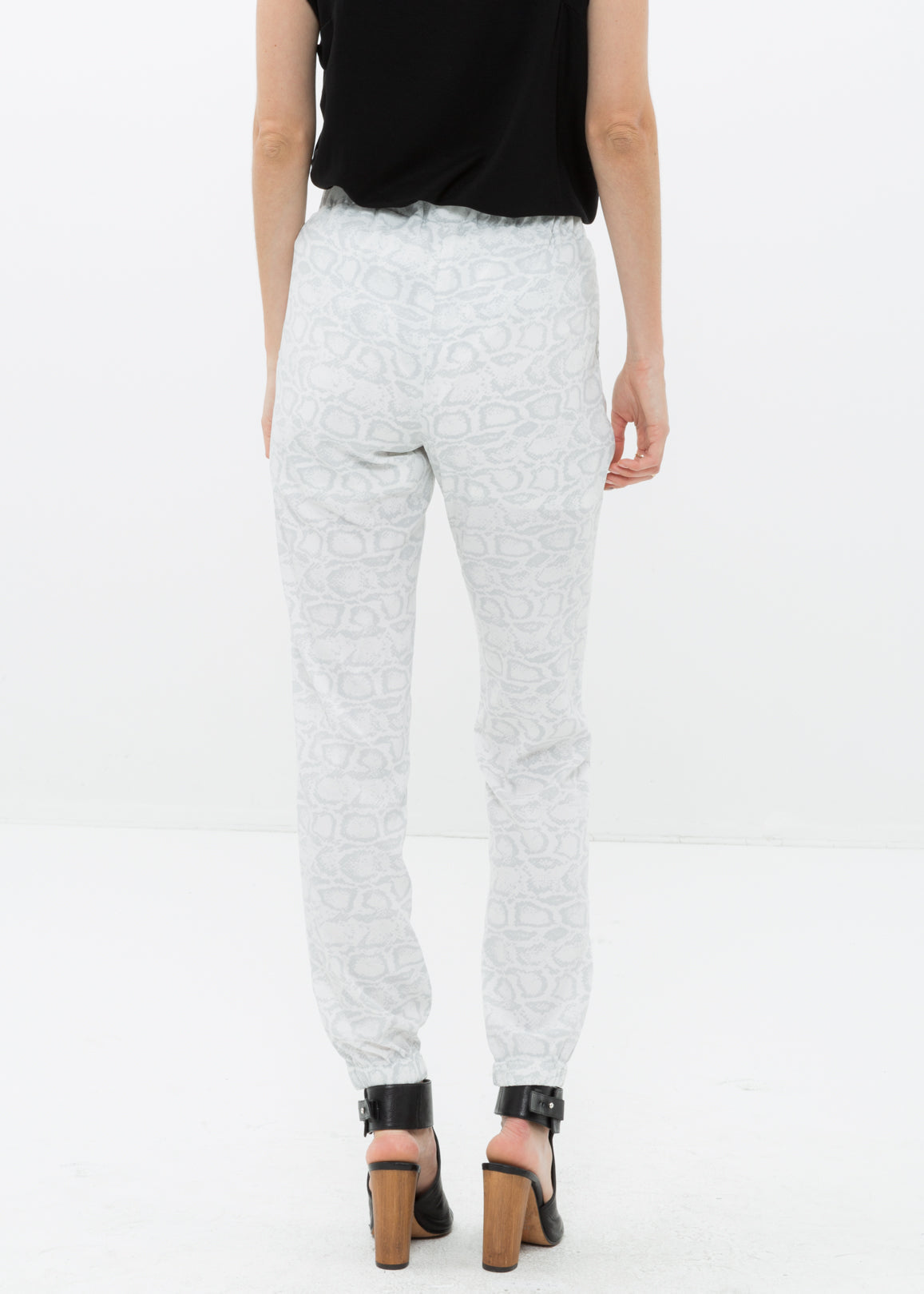 High Waist Printed Pants In Ivory Silver