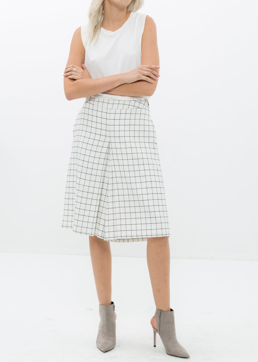 Comfy Wide Leg Pants In Square Jacquard