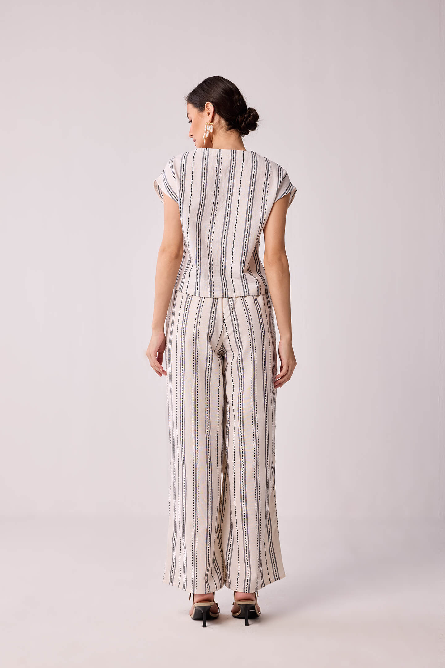 Wide-leg Drawstring Pants in Stripes
