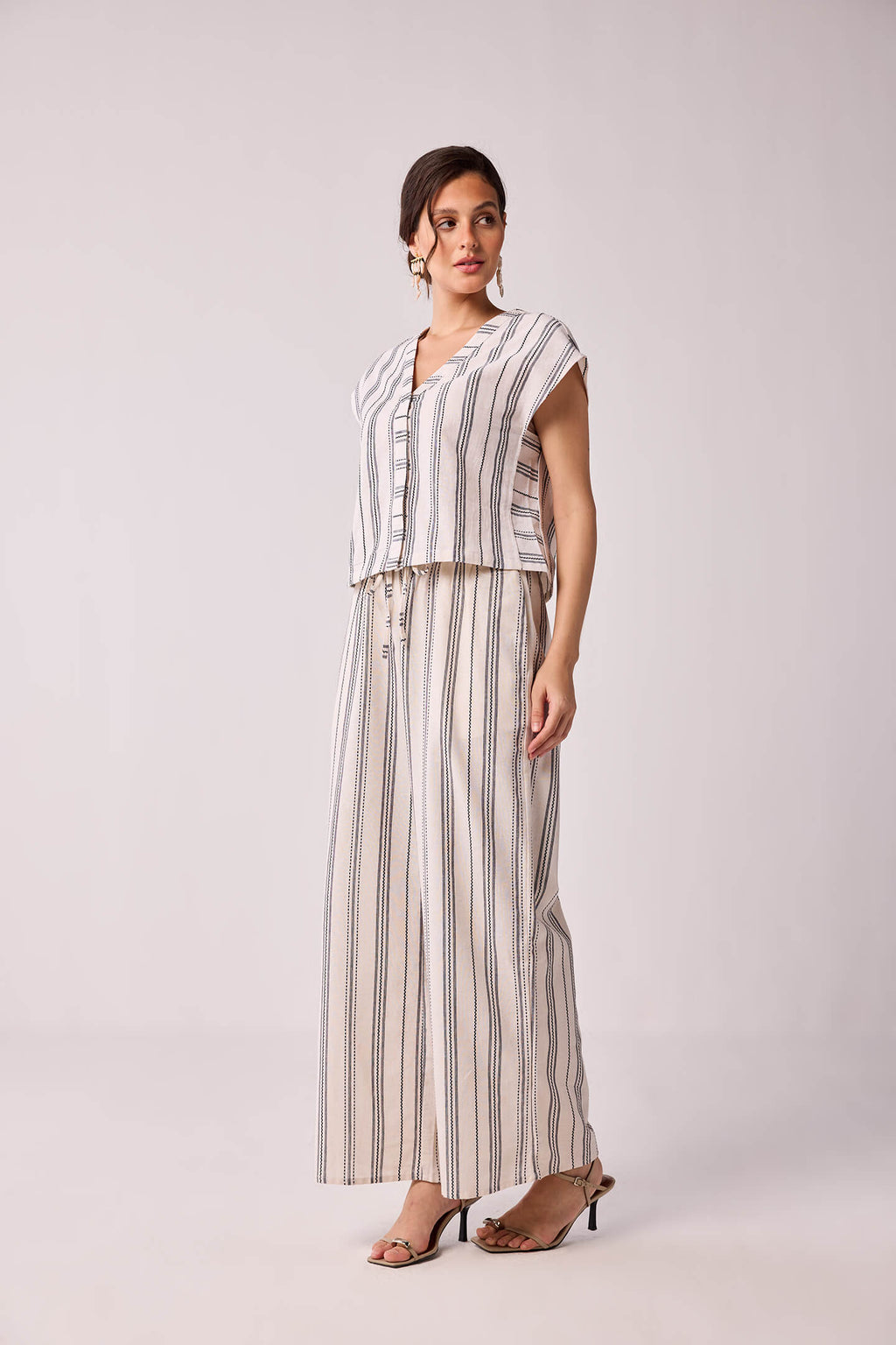 Wide-leg Drawstring Pants in Stripes