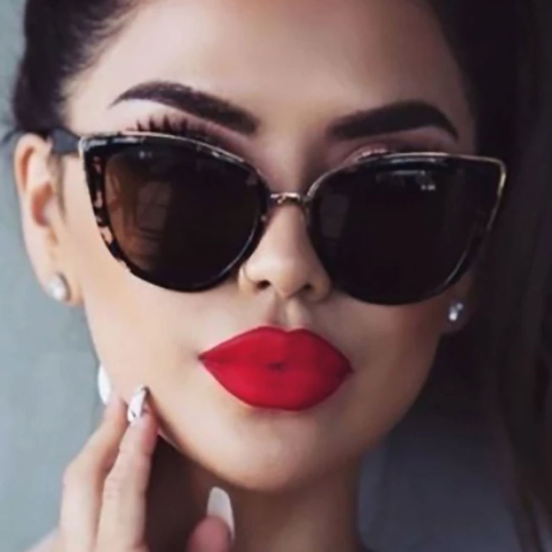 Retro Cat Eye Sunglasses